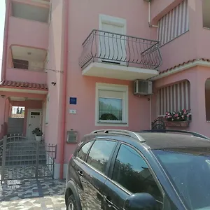 Zaharija Apartman
